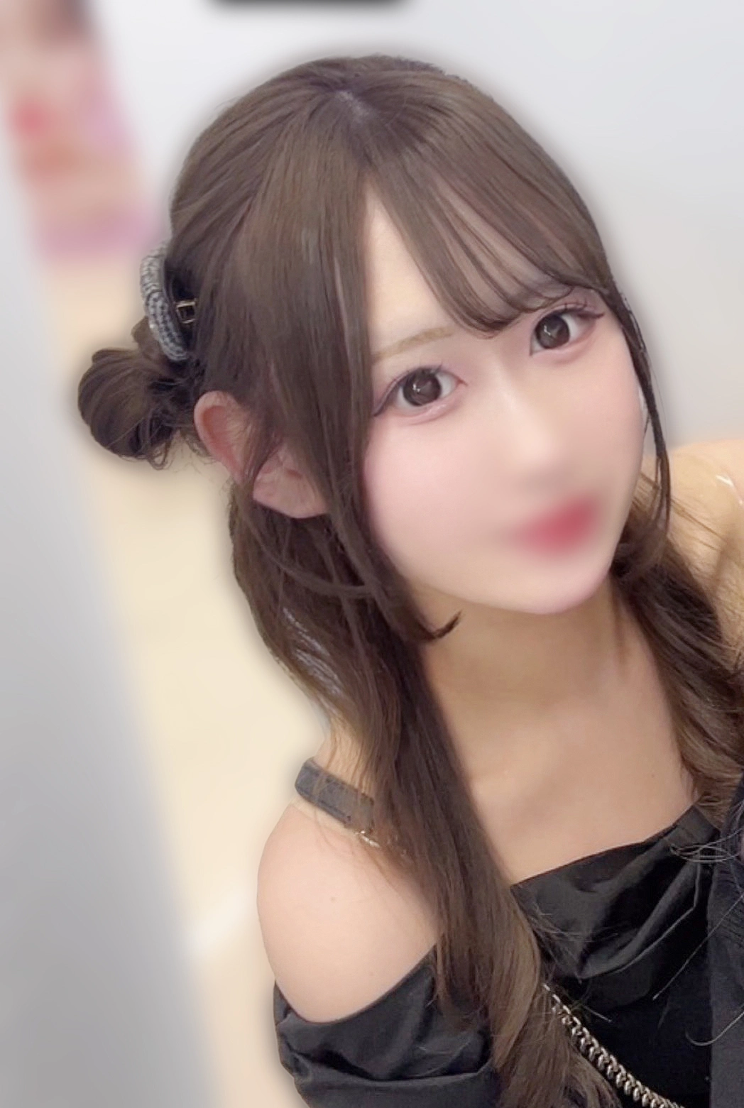  凛（りん）